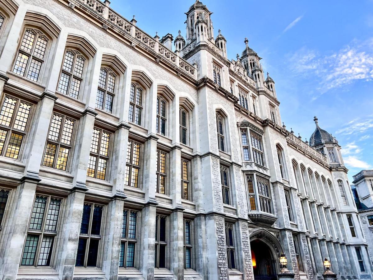 Superior Entire Apartment Between St Pauls Cathedral And Covent Garden 伦敦 外观 照片