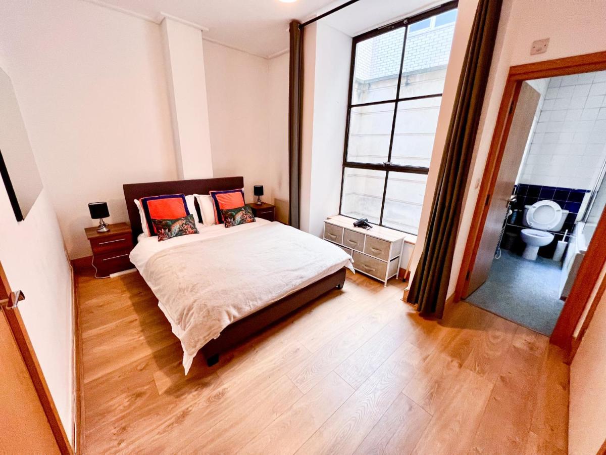 Superior Entire Apartment Between St Pauls Cathedral And Covent Garden 伦敦 外观 照片