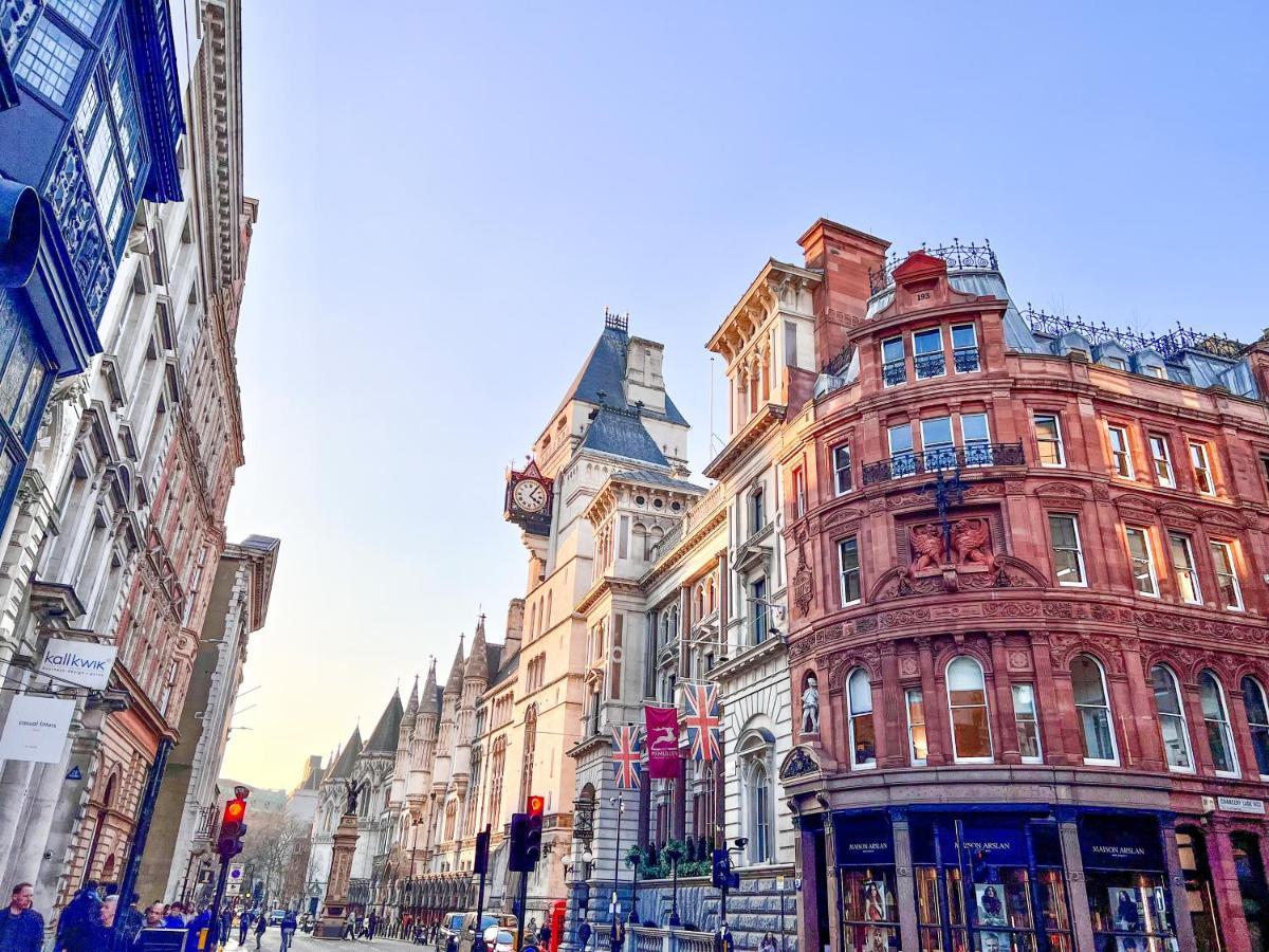 Superior Entire Apartment Between St Pauls Cathedral And Covent Garden 伦敦 外观 照片