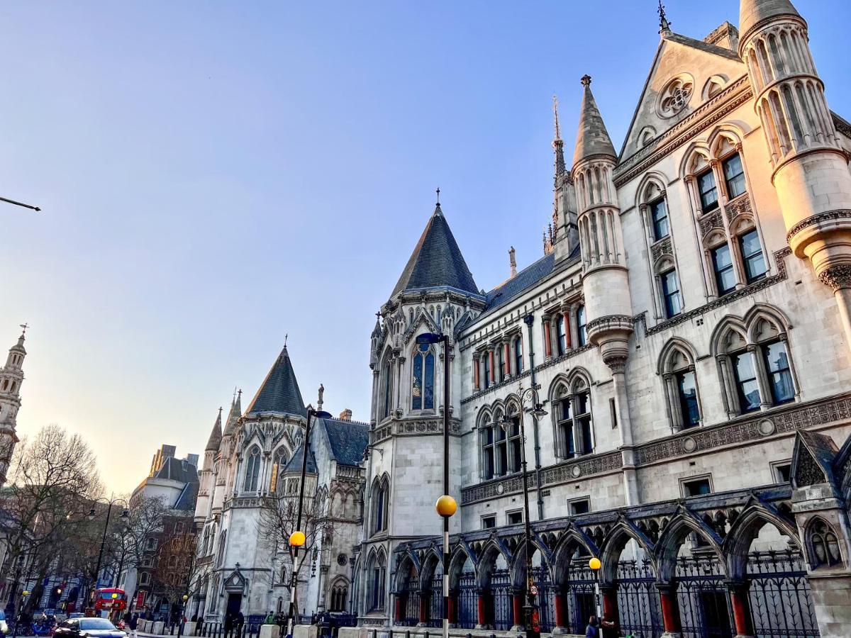 Superior Entire Apartment Between St Pauls Cathedral And Covent Garden 伦敦 外观 照片