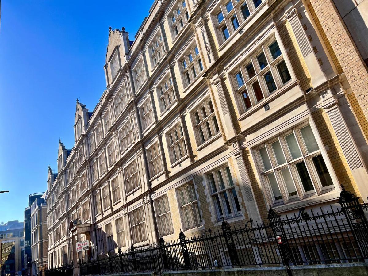 Superior Entire Apartment Between St Pauls Cathedral And Covent Garden 伦敦 外观 照片